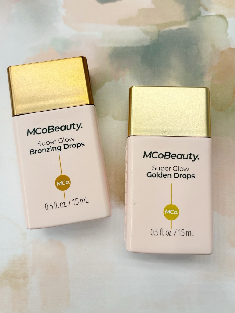 MCoBeauty Super Glow Drops ( 2 shades )